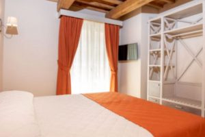 Rooms and suites